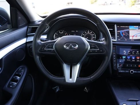 Used 2019 INFINITI QX50 Luxe w/ Navigation Package image 9