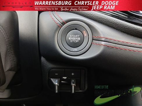 Used 2024 Dodge Durango GT image 23