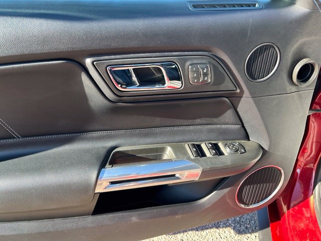 Used 2016 Ford Mustang Convertible RWD image 11