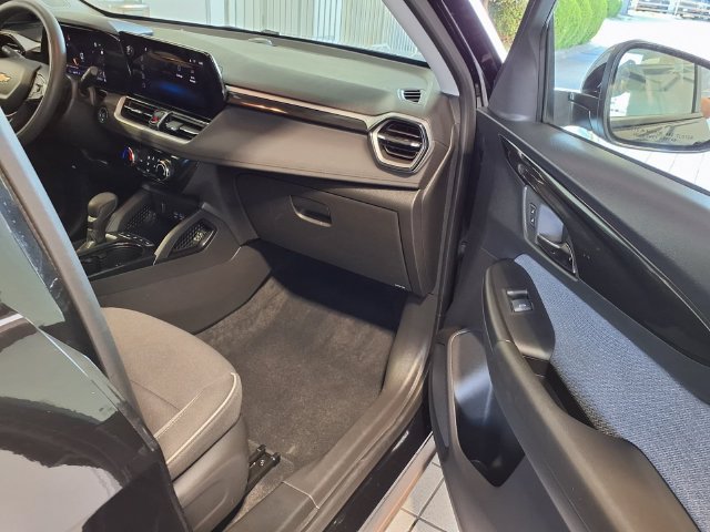 Used 2026 Chevrolet TrailBlazer LT AWD/4WD image 24