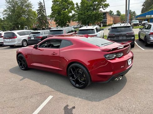 Used 2023 Chevrolet Camaro SS RWD image 4