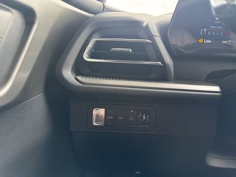 New 2026 Chevrolet Traverse LT w/ Midnight/Sport Edition image 16