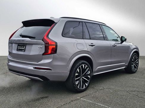 New 2026 Volvo XC90 T8 Ultra w/ Lounge Package AWD/4WD image 3