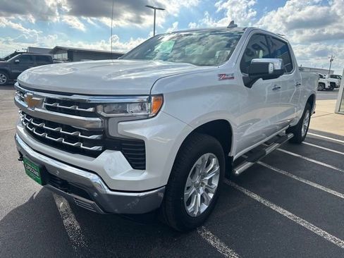 Used 2024 Chevrolet Silverado 1500 LTZ image 4