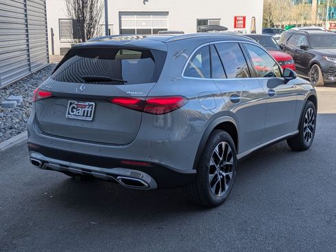New 2026 Mercedes-Benz GLC 350e 4MATIC image 3