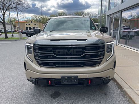 Used 2023 GMC Sierra 1500 AT4 w/ AT4 Premium Package AWD/4WD image 47