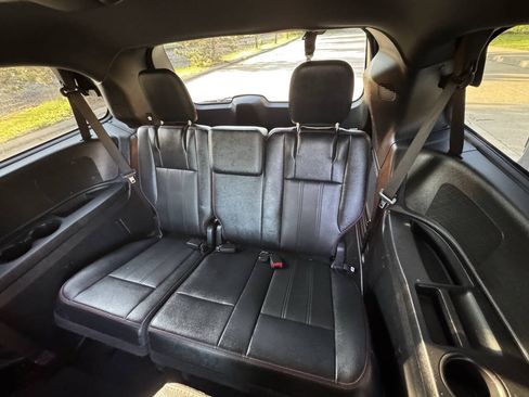 Used 2018 Dodge Grand Caravan GT FWD image 16