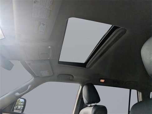 Used 2022 INFINITI QX80 Luxe w/ Cargo Package image 22