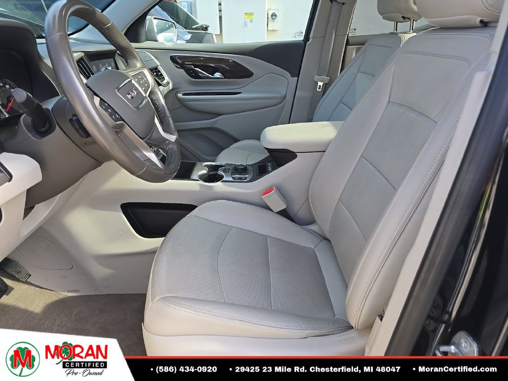 Used 2020 GMC Terrain Denali w/ Denali Premium Package AWD/4WD image 7