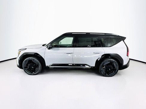 New 2026 Kia EV9 GT-Line image 8