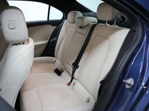 Used 2019 Mercedes-Benz A 220 image 30