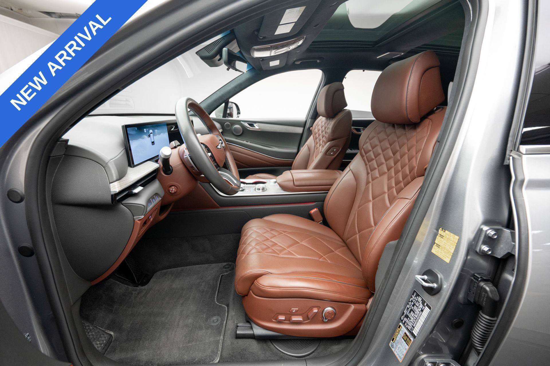 Used 2025 Genesis GV80 3.5T Prestige AWD/4WD image 13