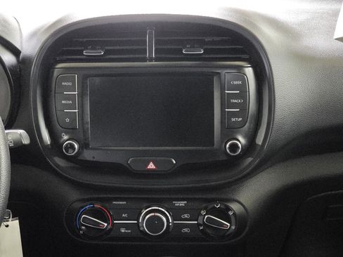 Used 2023 Kia Soul LX w/ Option Group 015 image 25