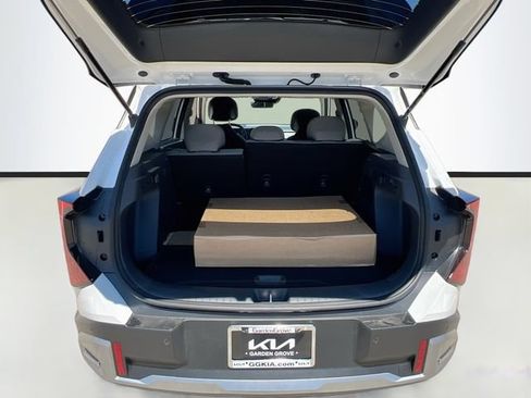 New 2027 Kia Seltos S FWD image 24