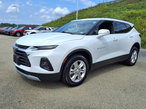 Used 2022 Chevrolet Blazer LT AWD/4WD image 3