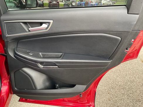 Used 2024 Ford Edge SEL w/ Convenience Package AWD/4WD image 34