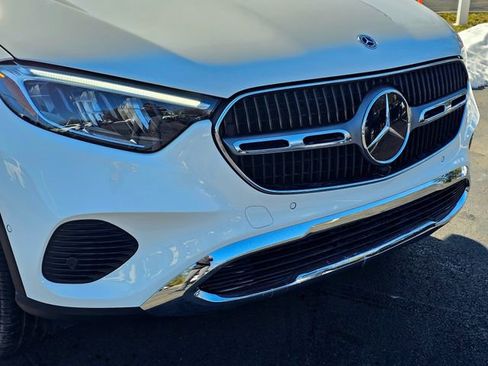 New 2026 Mercedes-Benz GLC 300 4MATIC image 3