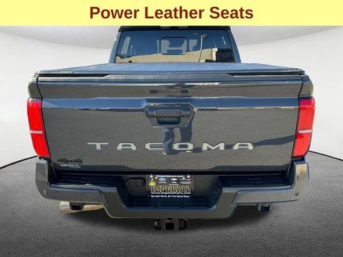 Used 2024 Toyota Tacoma TRD Sport w/ TRD Sport Upgrade Package AWD/4WD image 9