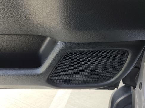 Certified 2025 Honda Pilot Touring image 14