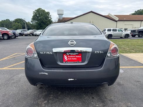 Used 2011 Nissan Altima 2.5 SL w/ 2.5SL Pkg FWD image 7