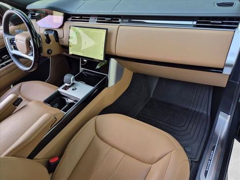 Used 2026 Land Rover Range Rover SE AWD/4WD image 22