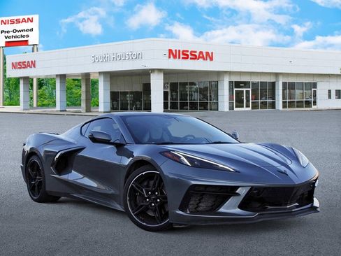 Used 2022 Chevrolet Corvette Stingray Preferred Cpe w/ Z51 Performance Package image 1