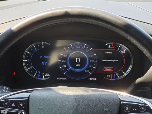 Certified 2020 Cadillac Escalade Premium Luxury AWD/4WD image 14
