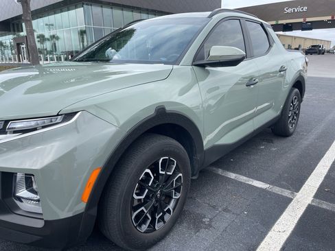 Used 2023 Hyundai Santa Cruz SEL w/ Activity Package image 2