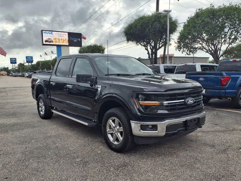 Used 2025 Ford F150 XLT w/ Equipment Group 301A Standard AWD/4WD image 22