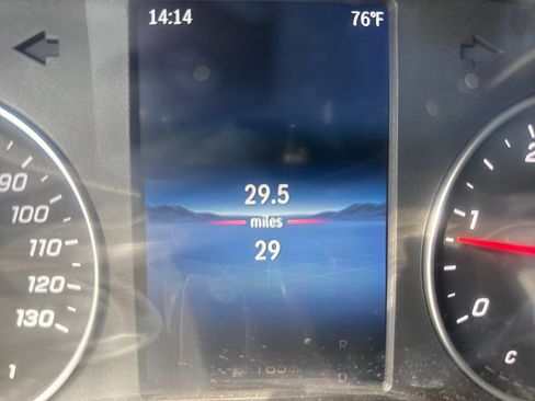 Used 2025 Mercedes-Benz Sprinter 2500 image 17