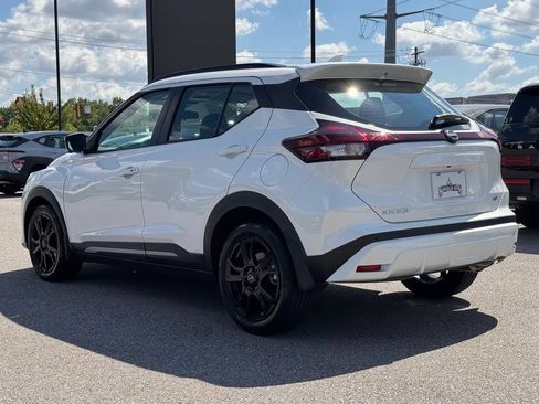 Used 2024 Nissan Kicks SR FWD image 9