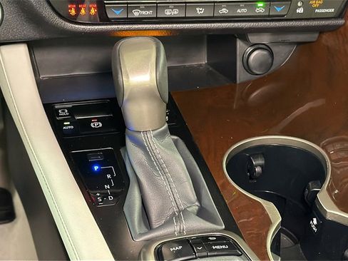 Certified 2019 Lexus RX 350 AWD image 23