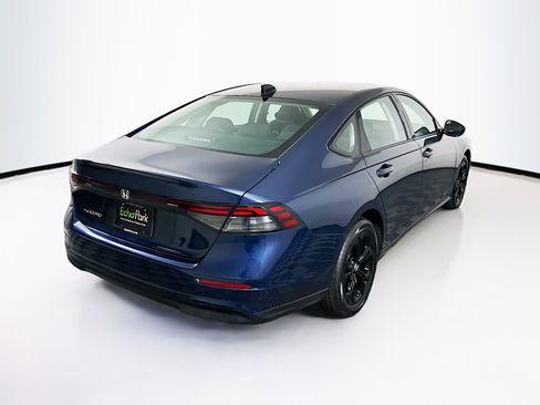 Used 2025 Honda Accord SE image 9