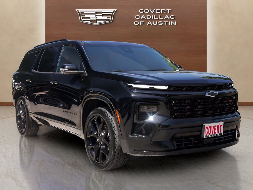 Used 2025 Chevrolet Traverse RS FWD image 6