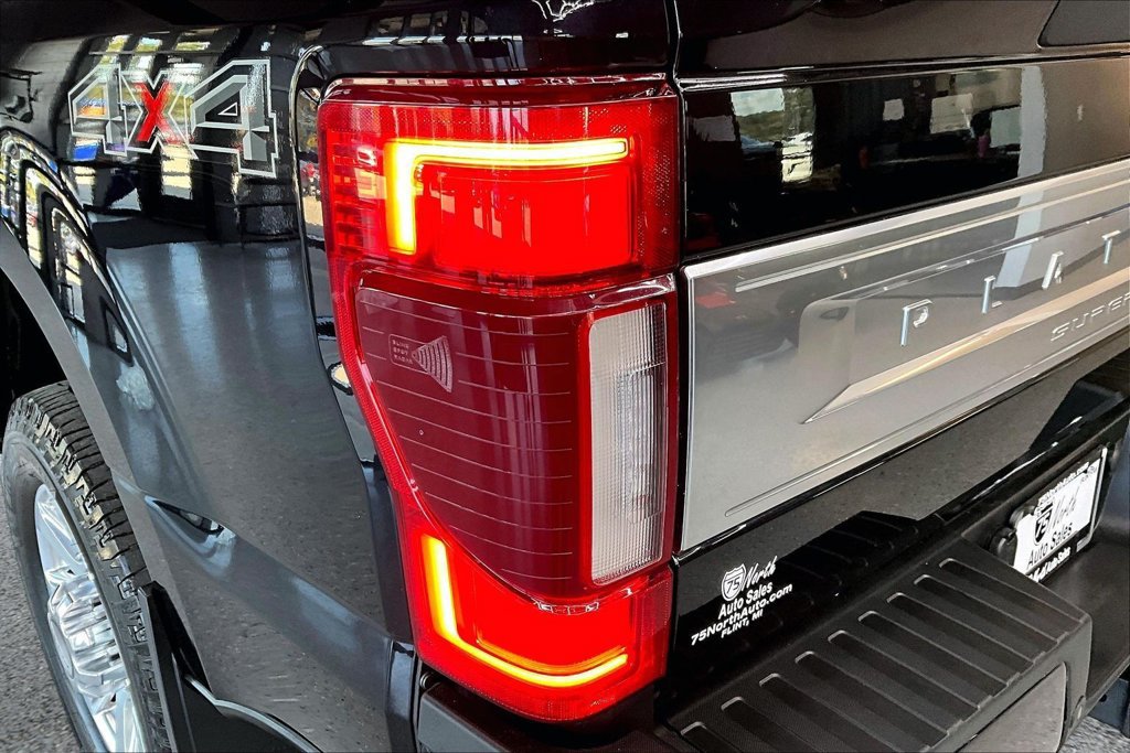 Used 2022 Ford F350 Platinum w/ Snow Plow Prep Package AWD/4WD image 23