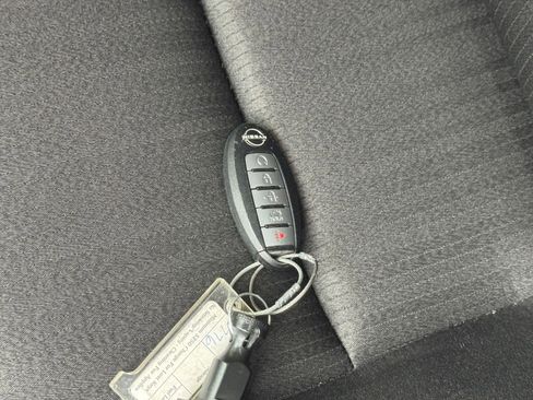 Used 2025 Nissan Altima 2.5 SV image 22