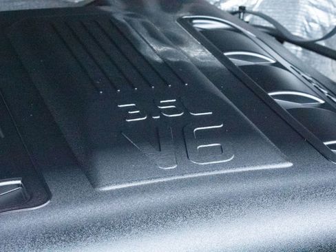 Used 2015 Ford F150 Lariat w/ Equipment Group 502A Luxury image 35