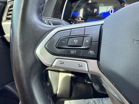 Used 2023 Volkswagen Jetta SE image 18