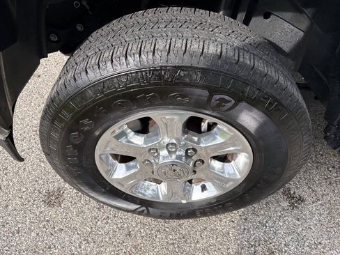 Used 2024 RAM 2500 Big Horn w/ Safety Group AWD/4WD image 9
