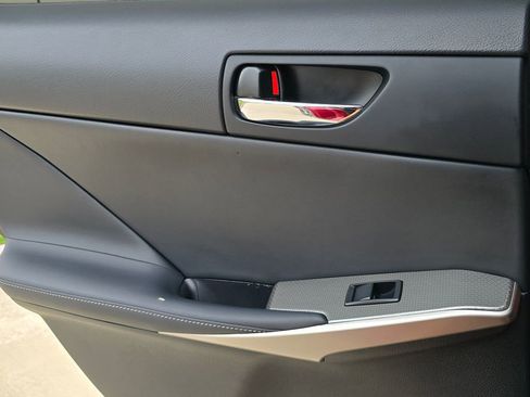Used 2015 Lexus IS 350 w/ F-Sport Package RWD image 20