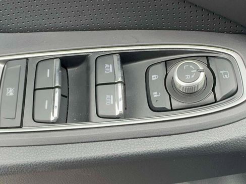 Certified 2024 Subaru Ascent Touring image 10