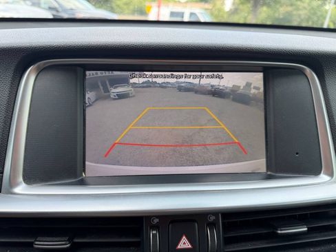 Used 2020 Kia Optima SE FWD image 14
