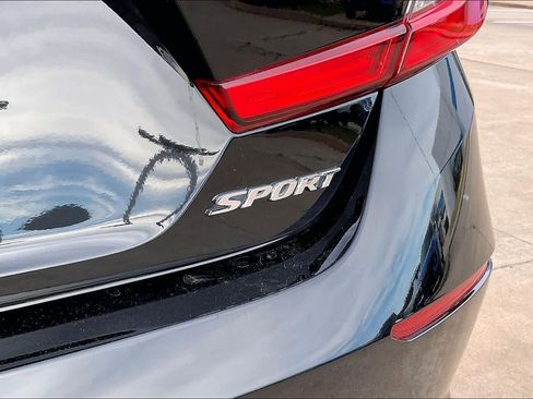 Used 2018 Honda Accord Sport image 10