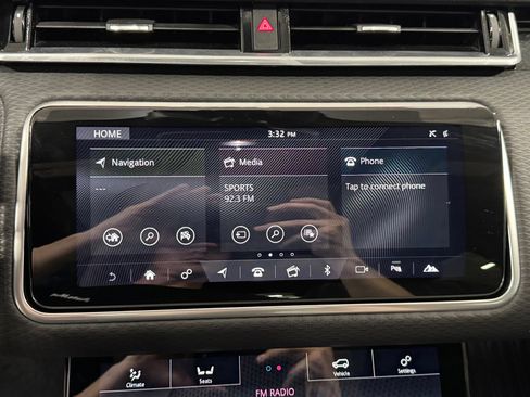 Used 2020 Land Rover Range Rover Velar R-Dynamic S AWD/4WD image 27
