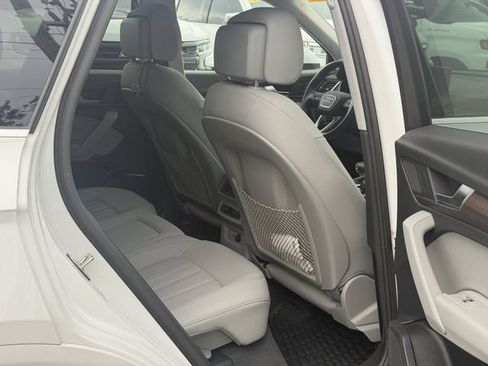 Used 2022 Audi Q5 2.0T Premium AWD/4WD image 22