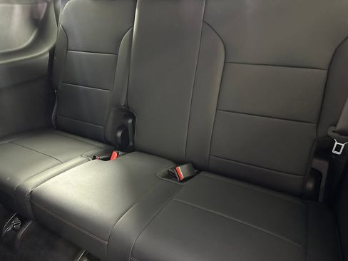 Used 2026 Chevrolet Traverse RS w/ LPO, Floor Liner Package AWD/4WD image 31