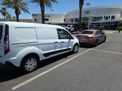 Used 2020 Ford Transit Connect XLT FWD image 3