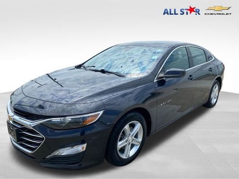 Used 2023 Chevrolet Malibu LT FWD image 1
