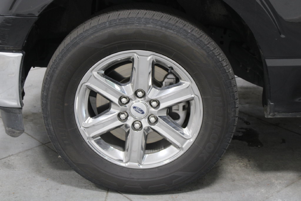 Used 2025 Ford F150 XLT w/ Equipment Group 301A Standard RWD image 40