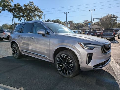 New 2026 Volvo XC90 B6 Ultra w/ Protection Package Premier AWD/4WD image 8